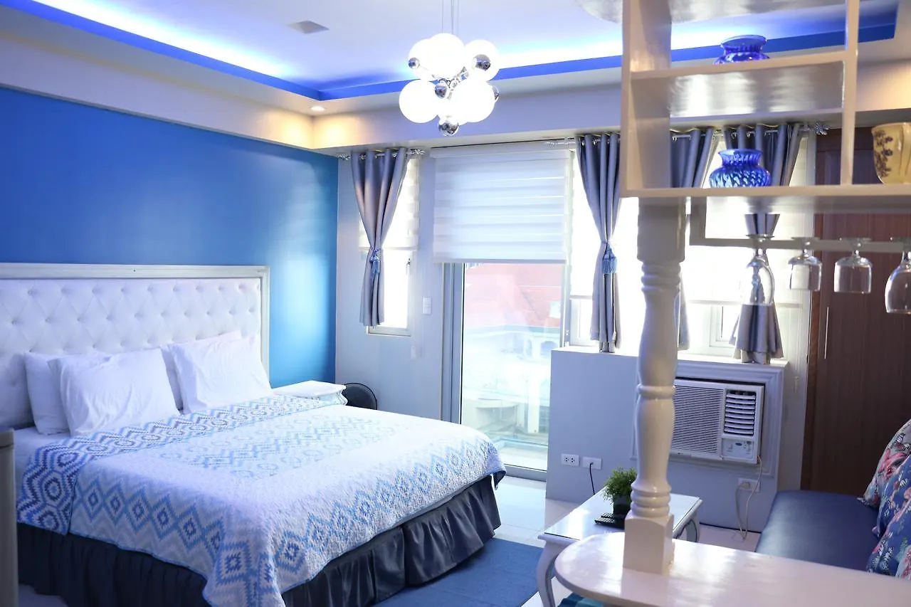 Apartment One Palm Tree Villas Manila